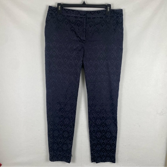 Chico's | Women's Size 0.5 | Navy Blue w/ Shimmer Design Cropped Ankle Pants | - Picture 2 of 7